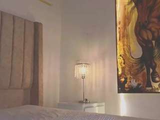 ginaakemi Live Webcam on CamSoda