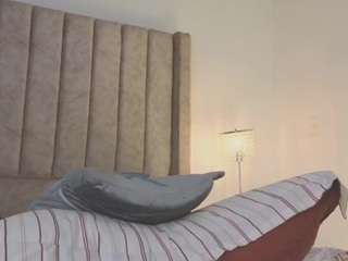 ginaakemi's live room