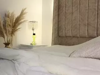 ginaakemi's Live Sex Cam Show