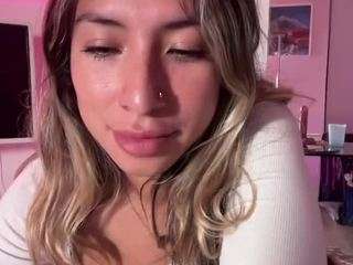 sweetxariel Live Webcam on CamSoda