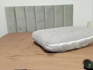 rosasweet03's CamSoda show and profile