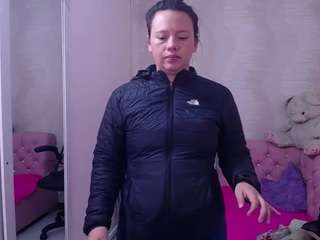 laura