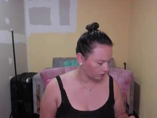 laura