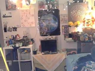 damagedacoustics... Live Webcam on CamSoda