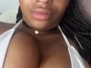 sexyebonyvip's Live Sex Cam Show