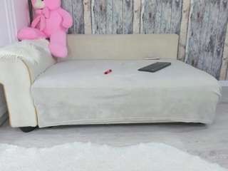 prettyelisabeth's CamSoda show and profile