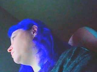 2kento5rivet, female webcam model,  years old, on live webcam