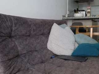 Live webcam model keisyadams on Soda Cams