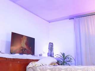 Anna Jones live webcam show