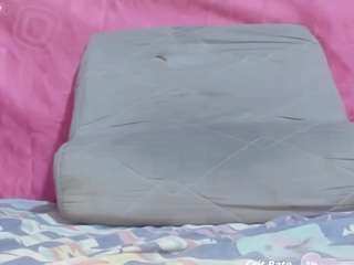 sophieparkerr, female webcam model,  years old, on live webcam