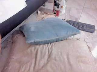 Polly Babe live webcam show