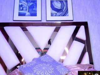 Alejandra live cam preview