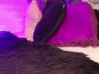 britannyebony webcam model