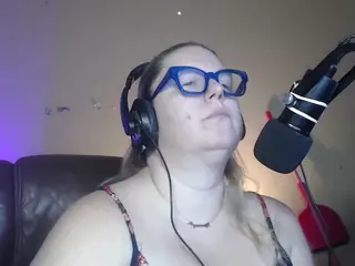 PlatinumPuzzy's Live Sex Cam Show