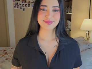 aashleey's CamSoda show and profile