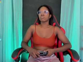  connywells chat room