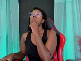 connywells's CamSoda show and profile