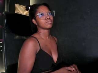 connywells live webcam show
