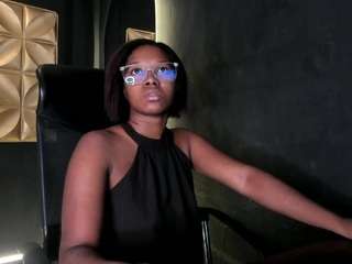 connywells live webcam show
