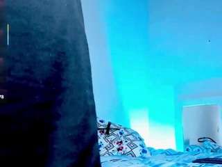 Carolinasweet33 live cam preview