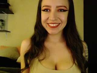 paulinadelatorre's CamSoda show and profile