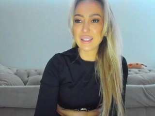 brianna-jilll Live Webcam on CamSoda