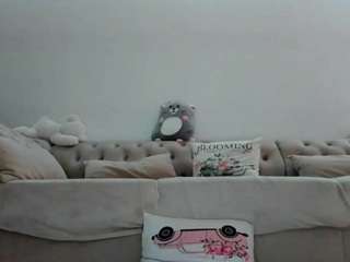 brianna-jilll Live Webcam on CamSoda