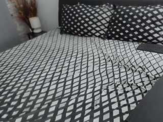 dyanne18's live room