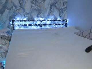 hotfallingangel Live Webcam on CamSoda