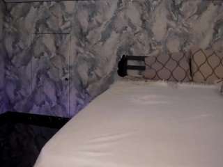 Live webcam model hotfallingangel on Soda Cams