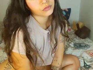 andreasaenzz chat room