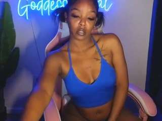 sweetkaylee123's CamSoda show and profile