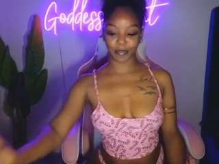 Live webcam model sweetkaylee123 on Soda Cams