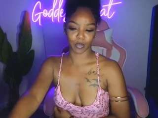 Live webcam model sweetkaylee123 on Soda Cams