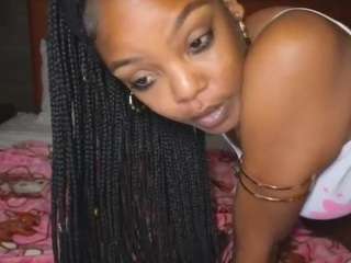 Live webcam model sweetkaylee123 on Soda Cams