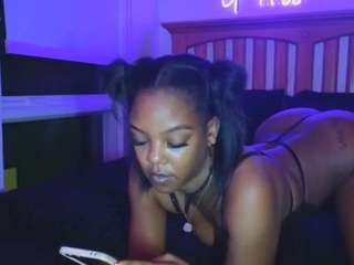 sweetkaylee123 Live Webcam on CamSoda