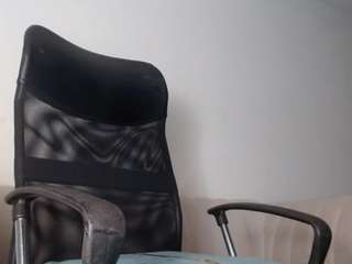 sashabigcock's live room