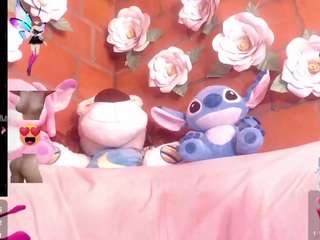 ingritbittch live cam profile