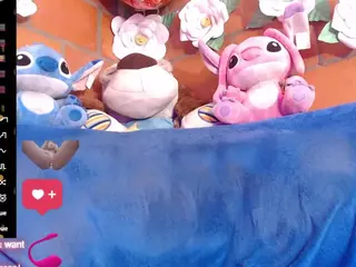 ingritbittch's Live Sex Cam Show