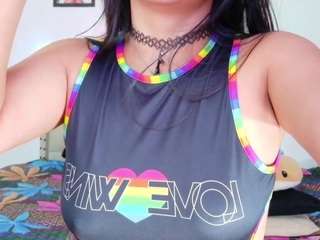 sweetbabyhellen live cam profile