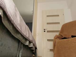 Angellyque live cam preview