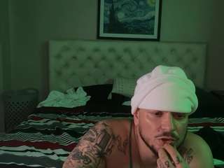 cubano305 Live Webcam on CamSoda