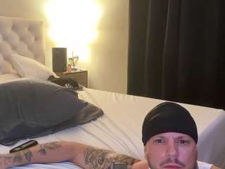 cubano305 Live Webcam on CamSoda