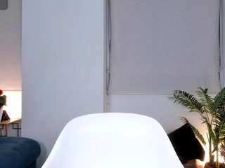 annwill from CamSoda