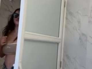 angelica-rose Live Webcam on {site_name}