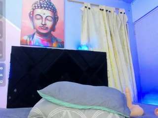 blackhardfuckers webcam model