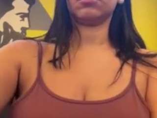 theperlasexy's CamSoda show and profile
