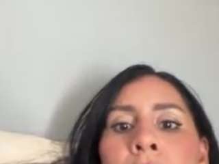 Live webcam model theperlasexy on Soda Cams