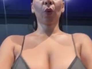 Live webcam model theperlasexy on Soda Cams