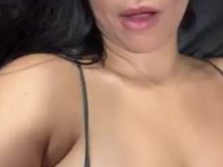 Live webcam model theperlasexy on Soda Cams